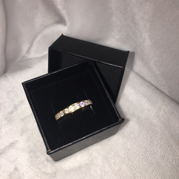 10K Solid Gold CZ Ring - Picture 3 of 11